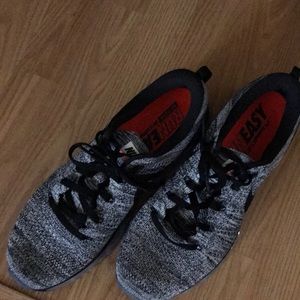 Women’s running shoes